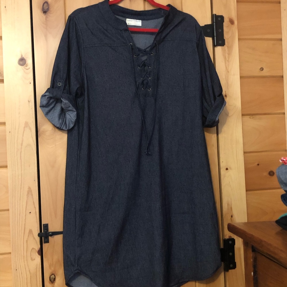 Ladies Lightweight denim dress with tab sleeves